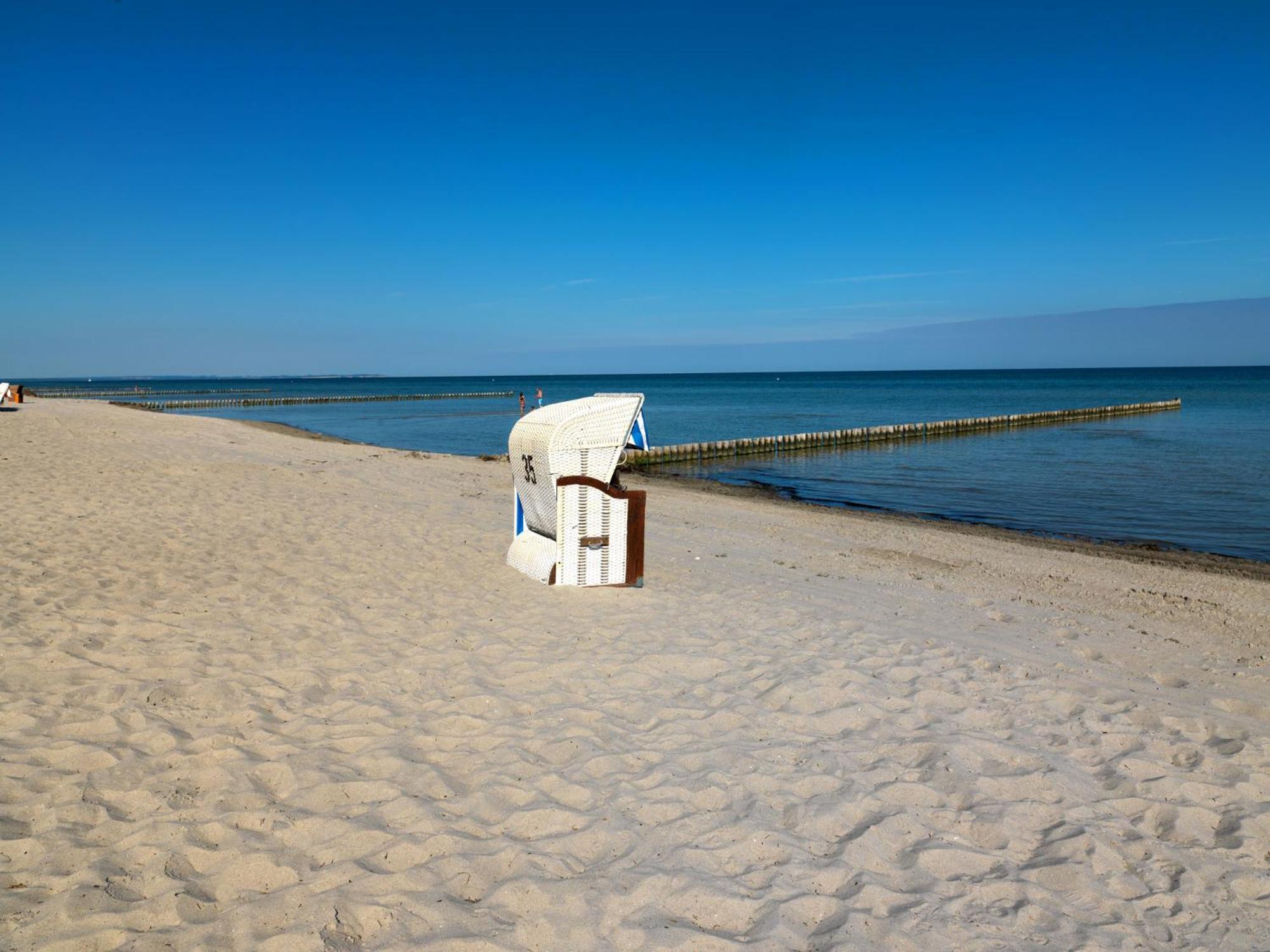 Landhaus Residenz Ostsee Meeresbrise Insel Poel Exterior photo
